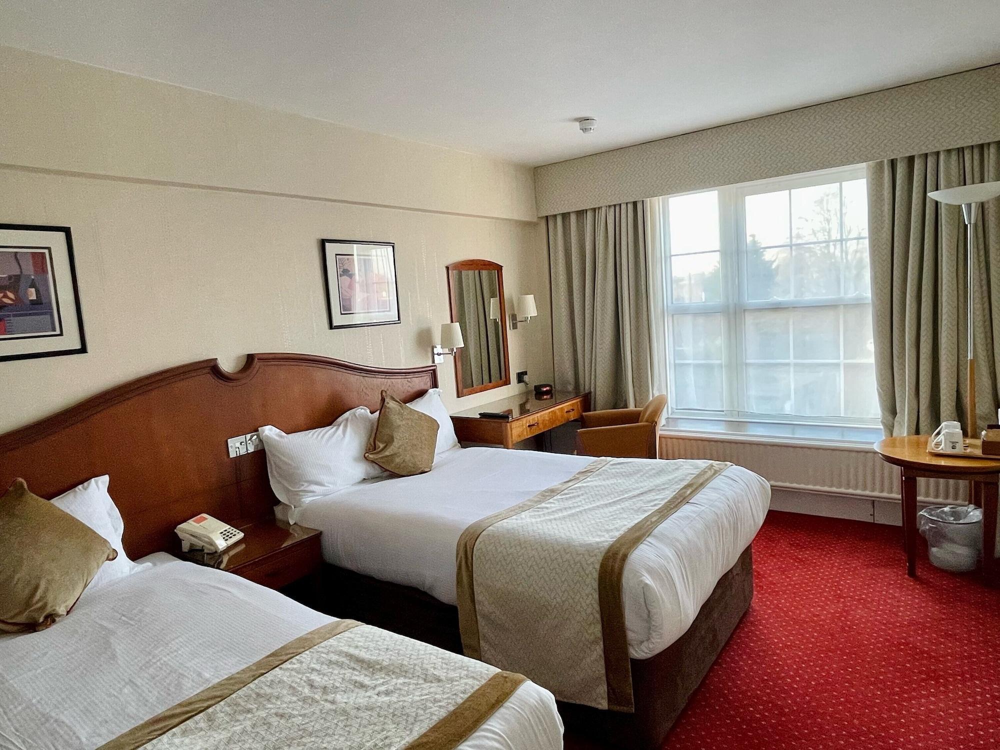 Best Western Homestead Court Hotel 웰린가든시티 외부 사진