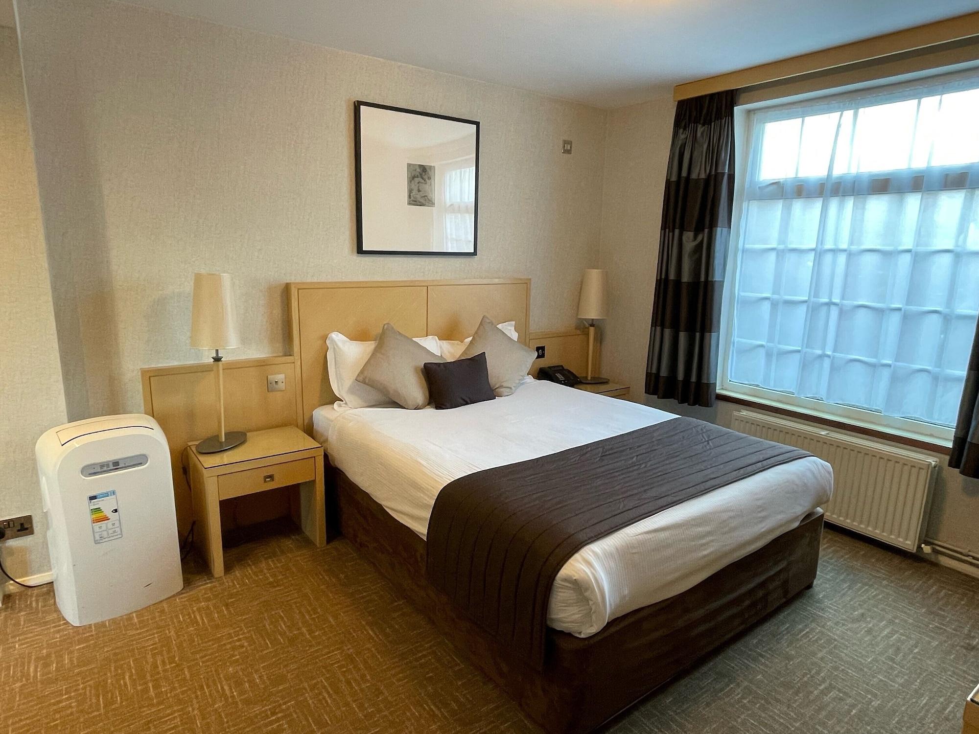 Best Western Homestead Court Hotel 웰린가든시티 외부 사진